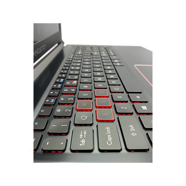 لپ تاپ استوک Acer Predator i7-8750H