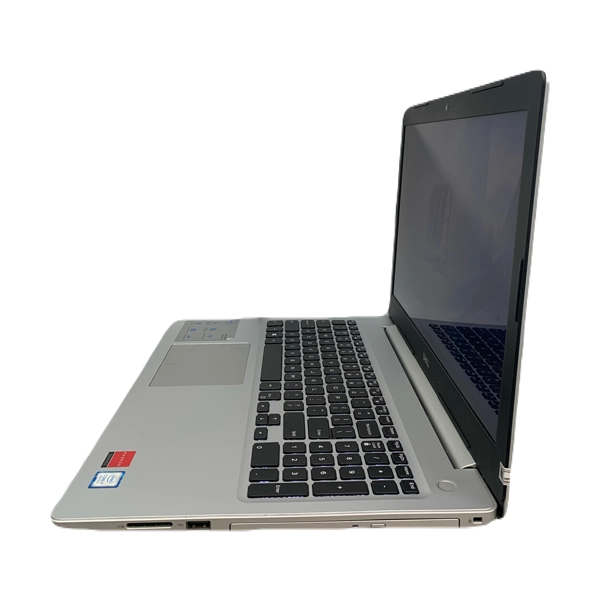 لپ تاپ استوک Dell P75 Core i7-8550U با Radeon 4GB و نمایشگر FHD Touch