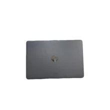 لپ تاپ استوک HP 15-bs با پردازنده Core i3-6006U و نمایشگر لمسی ۱۵.۶ اینچی
